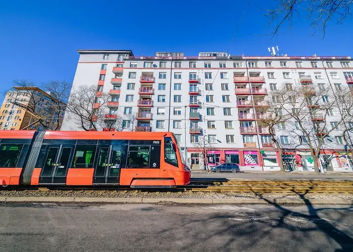 Апартаменты White Apartment, Kraskova 2, Братислава