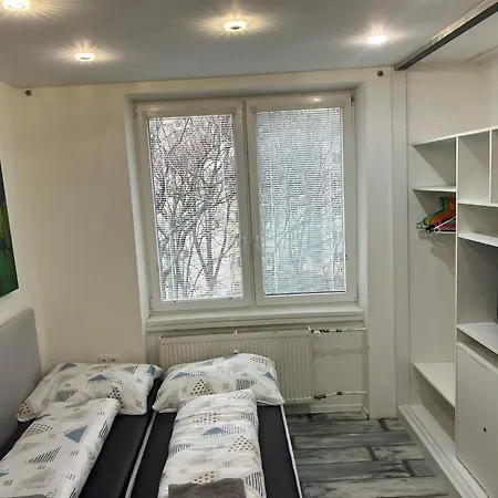 White Apartment, Kraskova 2,